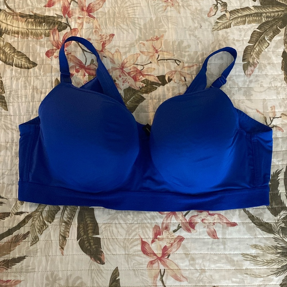 Torrid Full Coverage Balconette Lightly Lined Back Smoothing Bra - electric blue - Picture 3 of 7